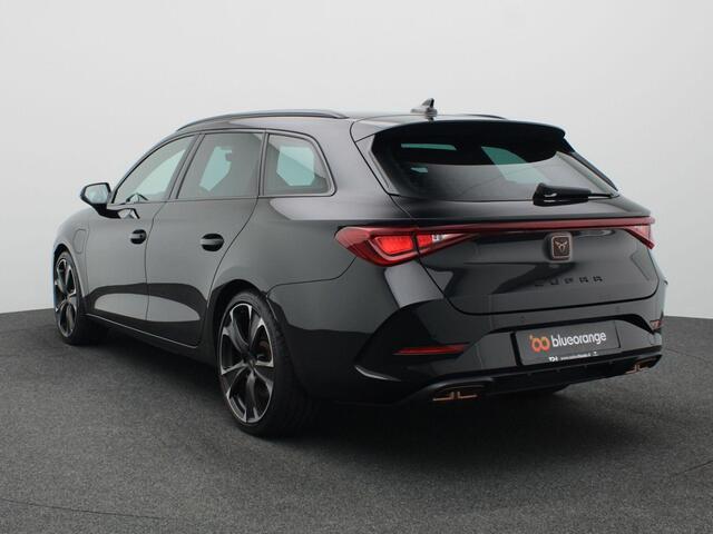 Cupra Leon Sportstourer 1.4 e-Hybrid 245 PK DSG full led, adaptive cruise, elek. bedienbare voorstoel met geheugen, stuur-stoelverwarming, keyless, 19" lichtmetaal