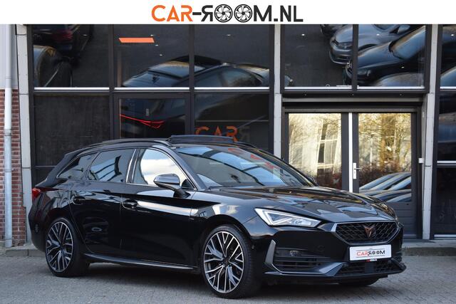Cupra Leon Sportstourer 2.0 TSI 4DRIVE Pano 310Pk BBD Lane ACC