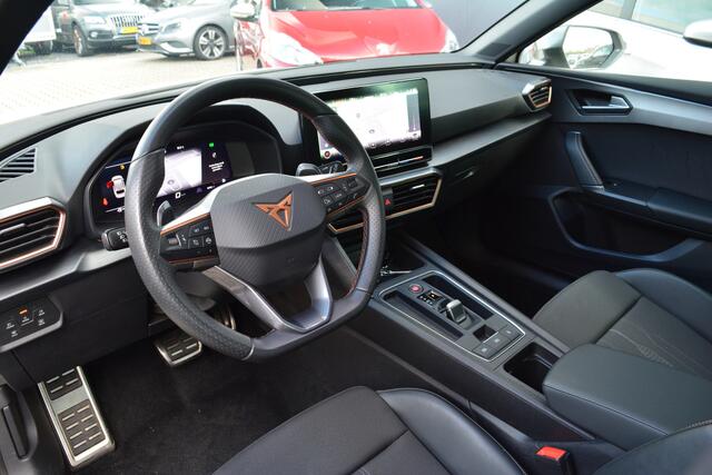Cupra Leon Sportstourer 1.4 E-Hybrid VZ | Dealer Onderhouden | 19 Inch | Virtual Cockpit |