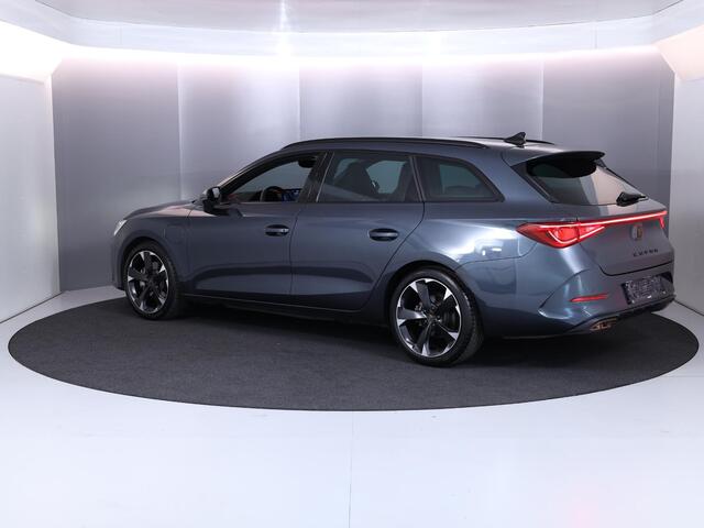Cupra Leon Sportstourer 1.4 e-Hybrid Business 204 pk Automaat (DSG) | Navigatie | Parkeersensoren achter | Adaptieve cruise control | Stoelverwarming | Elektr. bestuurdersstoel |