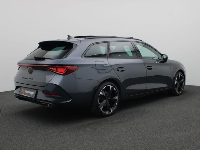 Cupra Leon Sportstourer 1.4 e-Hybrid Business 204PK DSG full led, adaptive cruise met travel assist, stuur-stoelverwarming, schuif-kanteldak, achteruitrijcamera, keyless, alarm, 18" lichtmetaal