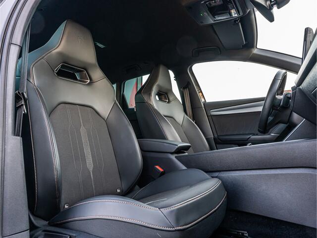 Cupra Leon Sportstourer 1.4 e-Hybrid VZ Performance SCHAALSTOELEN CAMERA 19 INCH BLACK OPTIC APPLE CARPLAY 61000KM!!