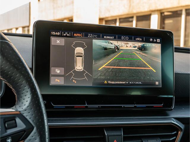Cupra Leon Sportstourer 1.4 e-Hybrid VZ Performance SCHAALSTOELEN CAMERA 19 INCH BLACK OPTIC APPLE CARPLAY 61000KM!!
