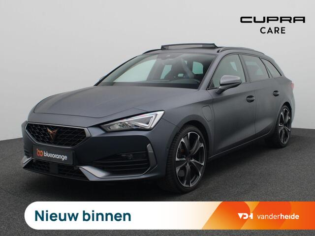 Cupra Leon Sportstourer 1.4 e-Hybrid Black Edition 245PK DSG matte lak, lederen bekleding, full led, adaptive cruise, side assist, panoramadak, stuur-stoelverwarming, achteruitrijcamera, elek. verstelbare voorstoel, elek. bedienbare achterklep, keyless, 19" lichtmetaal