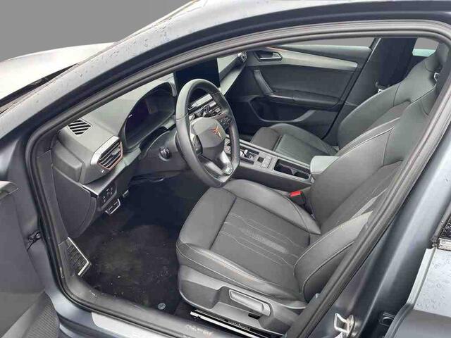 Cupra Leon Sportstourer 1.4 TSI eHybrid 204pk PHEV Adrenaline / Matte Grey / Full Link / Navigatie / Wordt Verwacht