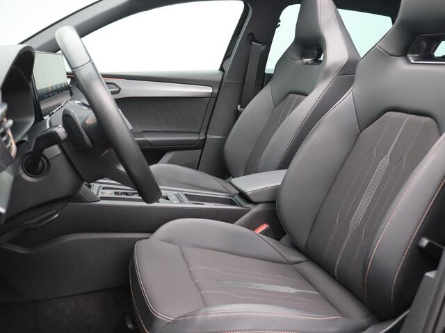 Cupra Leon Sportstourer 1.4 e-Hybrid VZ Performance 245PK DSG side skirts, panoramadak, elektrische achterkelp, full led, side assist, keyless, stuur-stoelverwarming, 19" lichtmetaal, adaptive cruise met travel assist