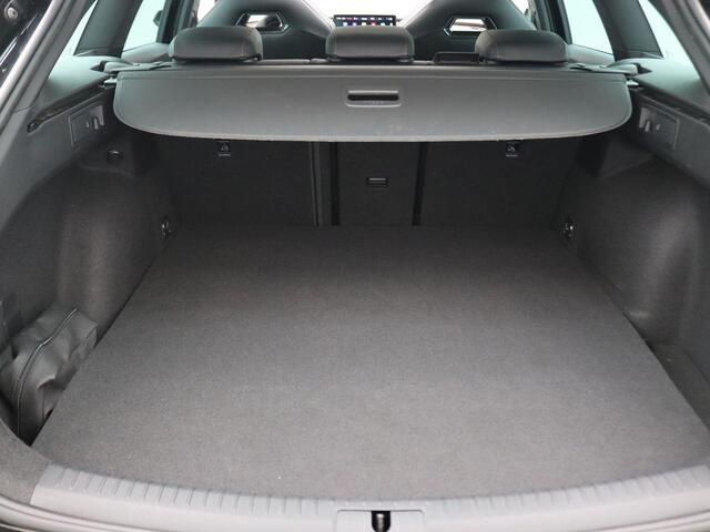 Cupra Leon Sportstourer 1.4 e-Hybrid VZ Performance 245PK DSG side skirts, panoramadak, elektrische achterkelp, full led, side assist, keyless, stuur-stoelverwarming, 19" lichtmetaal, adaptive cruise met travel assist