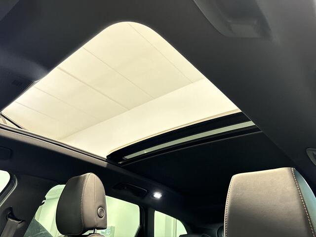 Cupra Leon Sportstourer 1.5 eTsi 150pk DSG Business Edition Plus · Panoramadak · Keyless · Park Assist · Beats Audio · Apple/Android Car Play · Navi · 18'' Inch · Garantie t/m 28-05-2029 of 100.000km