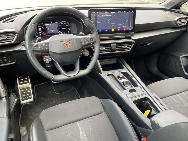 Cupra Leon Sportstourer 1.4 TSI eHybrid 245pk PHEV VZ Performance Limited / Panoramadak / Stoel+Stuurverwarming / Camera