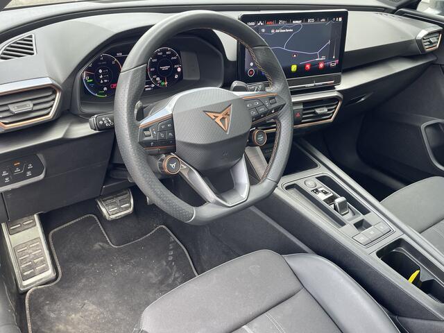 Cupra Leon Sportstourer 1.4 TSI eHybrid 245pk PHEV VZ Performance Limited / Panoramadak / Stoel+Stuurverwarming / Camera