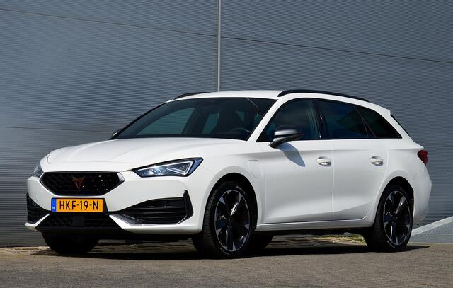Cupra Leon Sportstourer 1.4 E-HYBRID BUSINESS PLUG IN HYBRID | SPORT STOELEN | STOEL + STUURVERWARMING | ALL IN RIJKLAARPRIJS