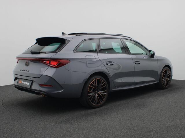 Cupra Leon Sportstourer 1.4 e-Hybrid VZ Performance 245PK DSG full led, panoramdak, adaptive cruise, side assist, stuur-stoelverwarming, achteruitrijcamera, elek. bedienbare achterklep, alarm, keyless, 19" lichtmetaal