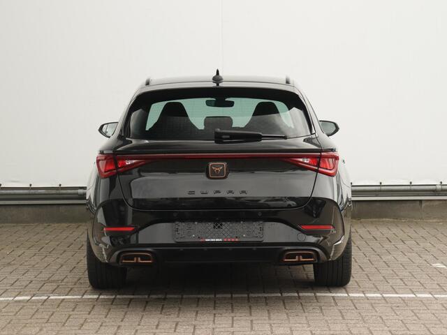 Cupra Leon Sportstourer 1.4 TSI eHybrid VZ | Dynamic chassis control | Adaptive cruise | Navigatie | Keyless | Stoel- en stuurverwarming | 18" LMV |