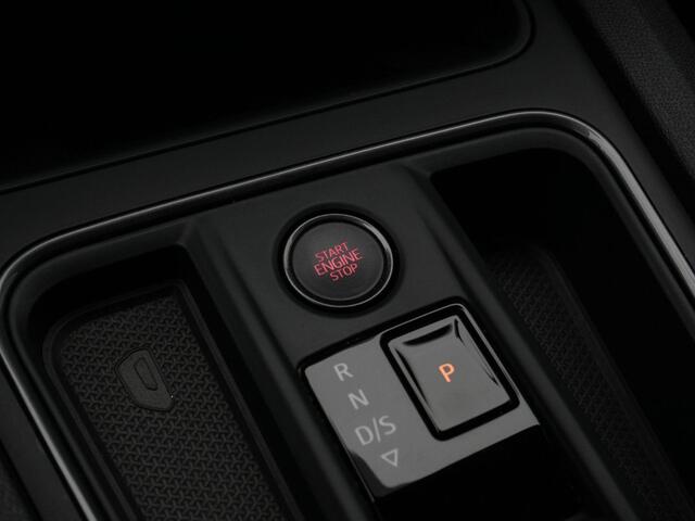 Cupra Leon Sportstourer 1.4 e-Hybrid 245pk VZ Business | Adaptief sportonderstel | Stuur-/stoelverwarming | Achteruitrijcamera | Navigatie