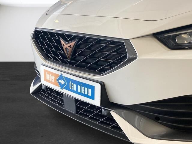 Cupra Leon Sportstourer 1.5 TSI 150pk Business Edition / 18 inch lichtmetaal / Achteruitrijcamera / Stoelverwarming