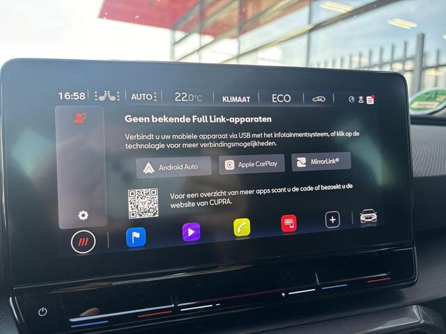 Cupra Leon Sportstourer 1.4 245pk DSG e-Hybrid VZ Business · Keyless · Apple/Android Car Play · Navi · P-Sensoren · 19'' Inch ·