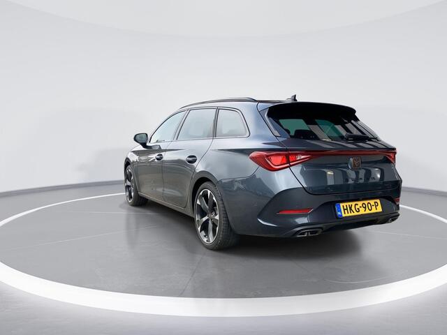 Cupra Leon Sportstourer 1.5 eTSI 150pk DSG Business Edition Plus · Panoramadak · Camera · Keyless · Stuur- & Stoelverwarming · Apple/Android Car Play · ACC · Side Assist · Garantie t/m 28-05-2029 of 100.000km