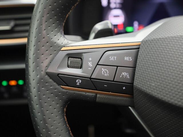 Cupra Leon Sportstourer 1.4e-Hybrid 150kW/204PK DSG · Panoramadak · Navigatie · Stoel- & stuurverwarming
