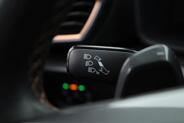 Cupra Leon Sportstourer 1.4 e-Hybrid | Navi | Camera | Stoel- Stuurverw. | Keyless | Park Assist