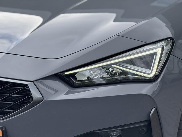 Cupra Leon Sportstourer 1.4 e-Hybrid VZ Performance | Camera | Keyless | Pano