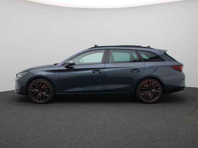 Cupra Leon Sportstourer 1.5 TSI e-Hybrid VZ Performance 272PK DSG matrix led, schuif-kanteldak, achteruitrijcamera, stuur-stoelverwarming, adaptive cruise met travel assist, elek. verstelbare voorstoel, side assist, keyless, 19" lichtmetaal
