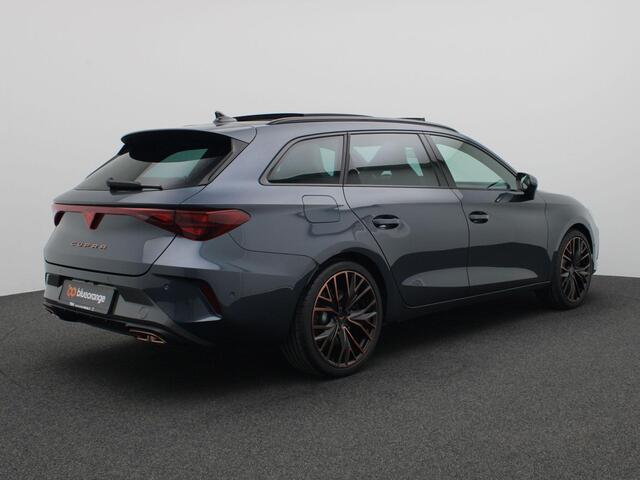 Cupra Leon Sportstourer 1.5 TSI e-Hybrid VZ Performance 272PK DSG matrix led, schuif-kanteldak, achteruitrijcamera, stuur-stoelverwarming, adaptive cruise met travel assist, elek. verstelbare voorstoel, side assist, keyless, 19" lichtmetaal