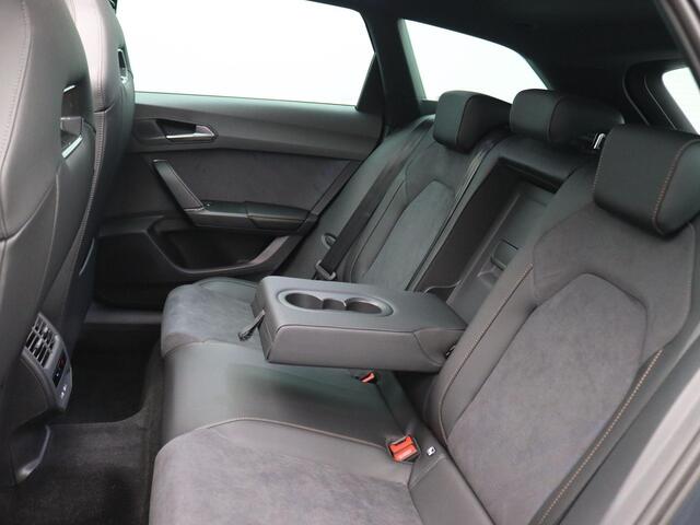 Cupra Leon Sportstourer 1.5 TSI e-Hybrid VZ Performance 272PK DSG matrix led, schuif-kanteldak, achteruitrijcamera, stuur-stoelverwarming, adaptive cruise met travel assist, elek. verstelbare voorstoel, side assist, keyless, 19" lichtmetaal