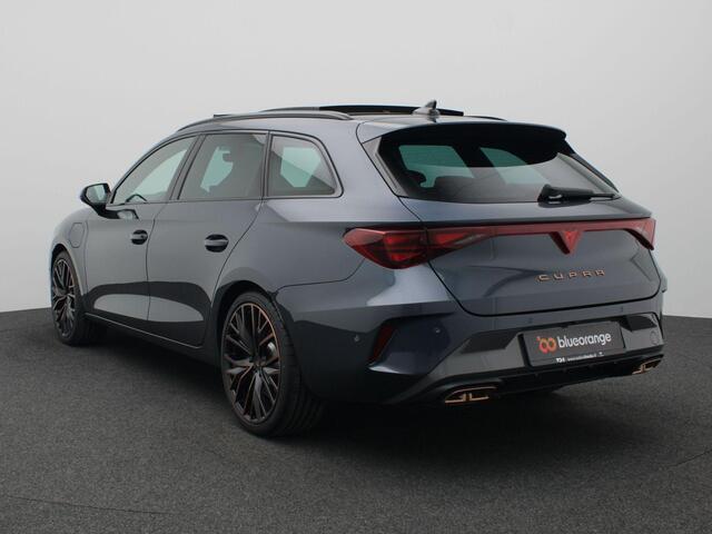 Cupra Leon Sportstourer 1.5 TSI e-Hybrid VZ Performance 272PK DSG matrix led, schuif-kanteldak, achteruitrijcamera, stuur-stoelverwarming, adaptive cruise met travel assist, elek. verstelbare voorstoel, side assist, keyless, 19" lichtmetaal