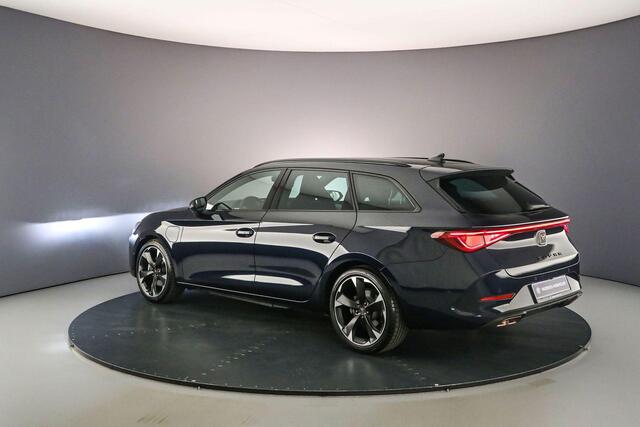 Cupra Leon Sportstourer Business 1.4 TSI e-Hybrid 204pk DSG Automaat Achteruitrijcamera, Cruise control, Navigatie, Stuurwiel verwarmd, Parkeersensoren, LED koplampen