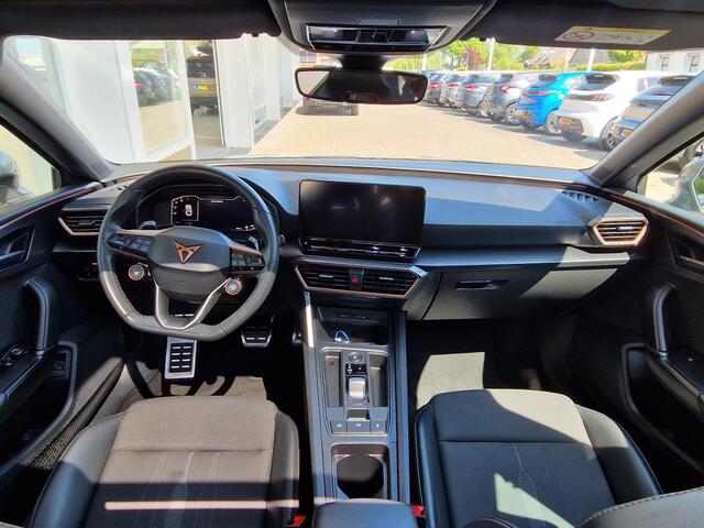 Cupra Leon Sportstourer 1.4 e-Hybrid VZ Performance | Panorama Dak | Stoel + Stuur Verwarming | Elektrische Achterklep | Navi | Climate & Adaptive Cruise Control |