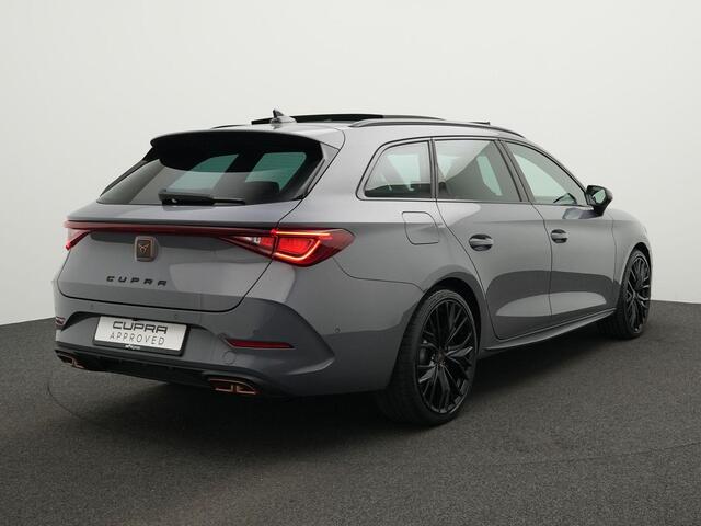 Cupra Leon Sportstourer 1.4 245 pk DSG e-Hybrid VZ Performance | Panoramadak | Matrix LED | Geheugenstoel | Beats | Supersport stuur | Adaptief sportonderstel