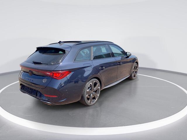 Cupra Leon Sportstourer 1.4e-Hybrid 180kW/245PK VZ DSG · Panoramadak · Stoel- & stuurverwarming · Camera + Parkeersensoren