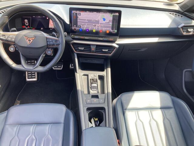 Cupra Leon Sportstourer 1.4e-Hybrid 180kW/245PK VZ DSG · Panoramadak · Stoel- & stuurverwarming · Camera + Parkeersensoren