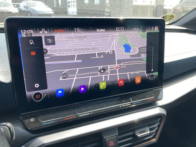 Cupra Leon Sportstourer 1.4e-Hybrid 180kW/245PK VZ DSG · Panoramadak · Stoel- & stuurverwarming · Camera + Parkeersensoren
