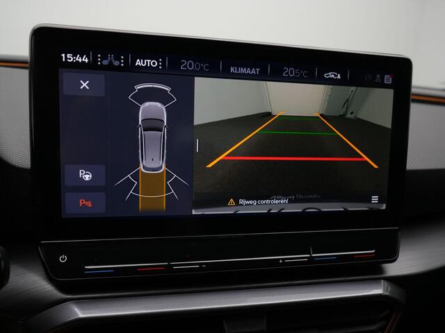 Cupra Leon Sportstourer 1.4 245 pk DSG e-Hybrid VZ Performance | Supersport stuur | Adaptief sportonderstel | Stuur-/stoelverwarming | Achteruitrijcamera