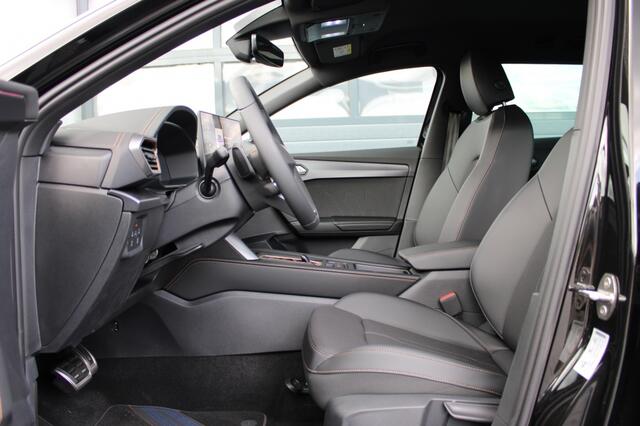 Cupra Leon Sportstourer 1.5 TSI e-Hybrid 204 pk Business | Achteruitrijcamera | Trekhaak