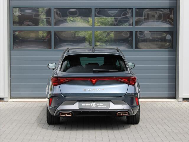 Cupra Leon Sportstourer 1.5 TSI e-Hybrid 204 pk Business | Achteruitrijcamera | Trekhaak