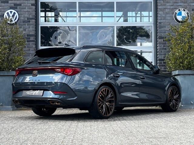 Cupra Leon Sportstourer VZ 245PK E-HYBRID - TREKH. - MATRIX - 19 INCH