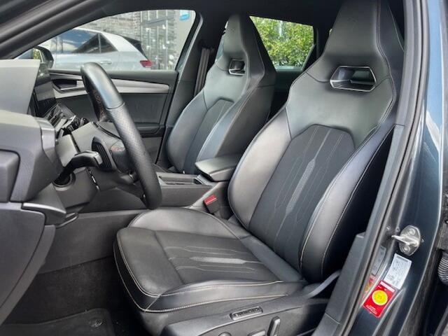 Cupra Leon Sportstourer VZ 245PK E-HYBRID - TREKH. - MATRIX - 19 INCH