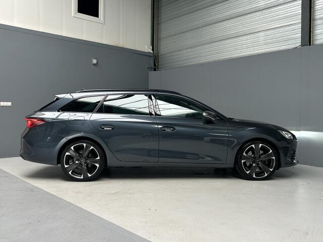 Cupra Leon Sportstourer 1.4 e-Hybrid VZ Performance Camera|Navi|AdaptiveCruise|Kuipstoel
