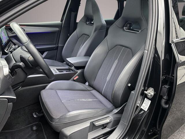 Cupra Leon Sportstourer Business 1.4 TSI e-Hybrid 245pk DSG Automaat Panoramadak, Stoelverwarming, Achteruitrijcamera, Navigatie, Stuurwiel verwarmd, LED koplampen, Parkeersensoren