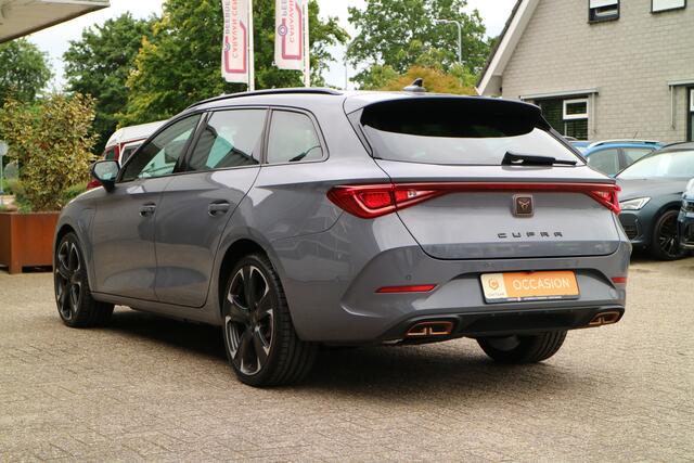 Cupra Leon Sportstourer 1.4 e-Hybrid VZ Adrenaline | Carplay | Compleet! | Goed Onderhouden! |