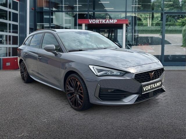Cupra Leon Sportstourer 1.4 TSI DSG VZ E-HYBRID CAMERA/NAVI/CARPLAY/ACC/E-KLEP/STOELVERW