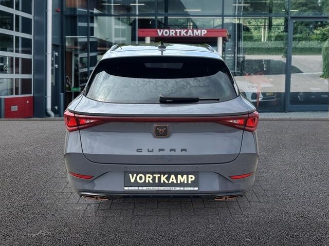 Cupra Leon Sportstourer 1.4 TSI DSG VZ E-HYBRID CAMERA/NAVI/CARPLAY/ACC/E-KLEP/STOELVERW