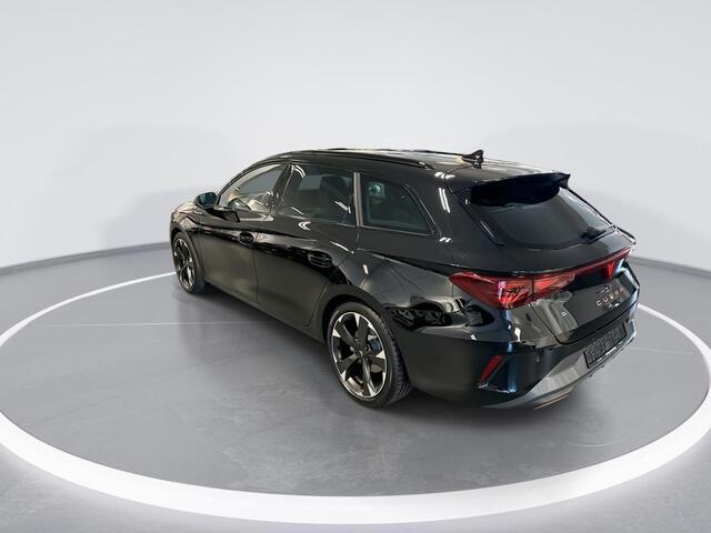 Cupra Leon Sportstourer 1.5 Tsi 204pk DGS e-Hybrid Business · Camera · Apple/Android Car play · Elek. Trekhaak · Keyless · 18'' Inch · Garantie t/m 21-05-2028 of 100.000km