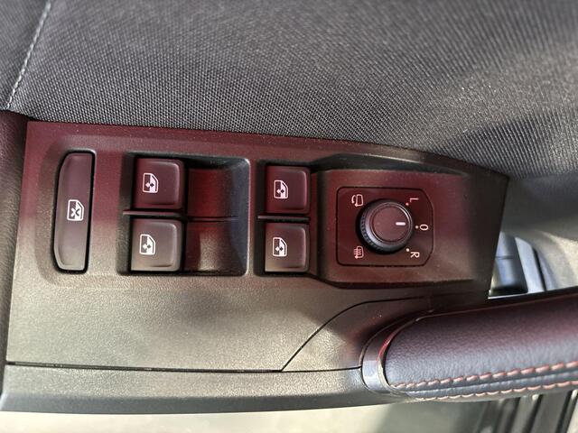Cupra Leon Sportstourer 1.5 Tsi 204pk DGS e-Hybrid Business · Camera · Apple/Android Car play · Elek. Trekhaak · Keyless · 18'' Inch · Garantie t/m 21-05-2028 of 100.000km