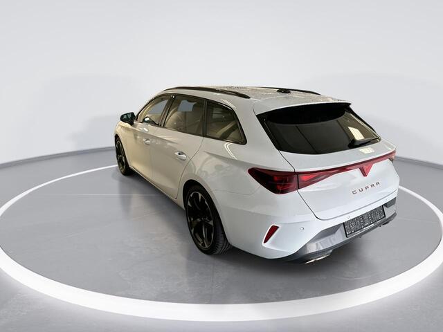 Cupra Leon Sportstourer 1.5 Tsi 204pk DSG e-Hybrid VZ Performance · Camera · Apple/Android Car Play · Elek. Trekhaak · Elek. Achterklep · 18'' Inch · Garantie t/m 20-05-2028 of 90.000km