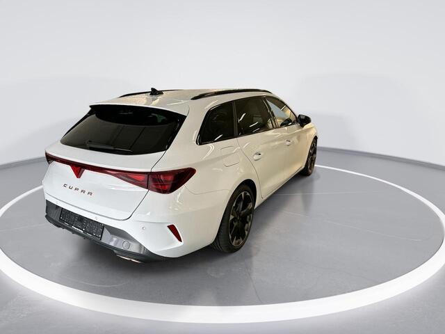 Cupra Leon Sportstourer 1.5 Tsi 204pk DSG e-Hybrid VZ Performance · Camera · Apple/Android Car Play · Elek. Trekhaak · Elek. Achterklep · 18'' Inch · Garantie t/m 20-05-2028 of 90.000km