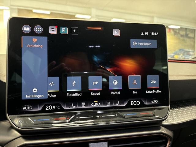 Cupra Leon Sportstourer 1.5 Tsi 204pk DSG e-Hybrid Business · Apple/Android Car Play · Camera · Elek. Trekhaak · Elek. Achterklep · Sfeerverlichting · 18'' Inch · Garantie t/m 11-06-2028 of 90.000km