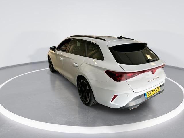 Cupra Leon Sportstourer 1.5 Tsi 204pk DSG e-Hybrid Business · Camera · Apple/Android Car Play · Elek. Trekhaak · Elek. Achterklep · 18'' Inch · Garantie t/m 20-05-2028 of 90.000km